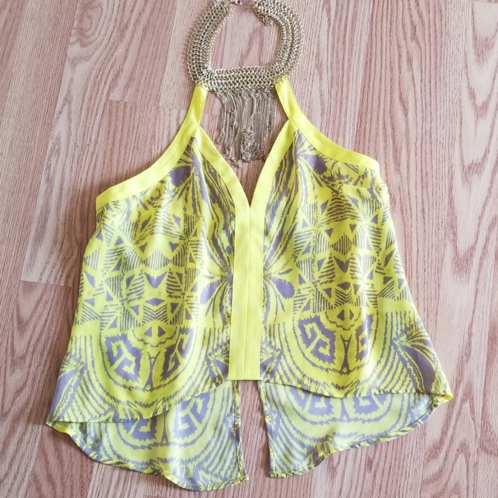 Bebe Necklace Shirt
